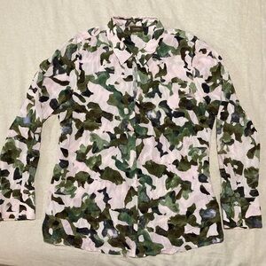 Crosby Green,‎ Pale Pink, and White Button Down Shirt with Camouflage Design